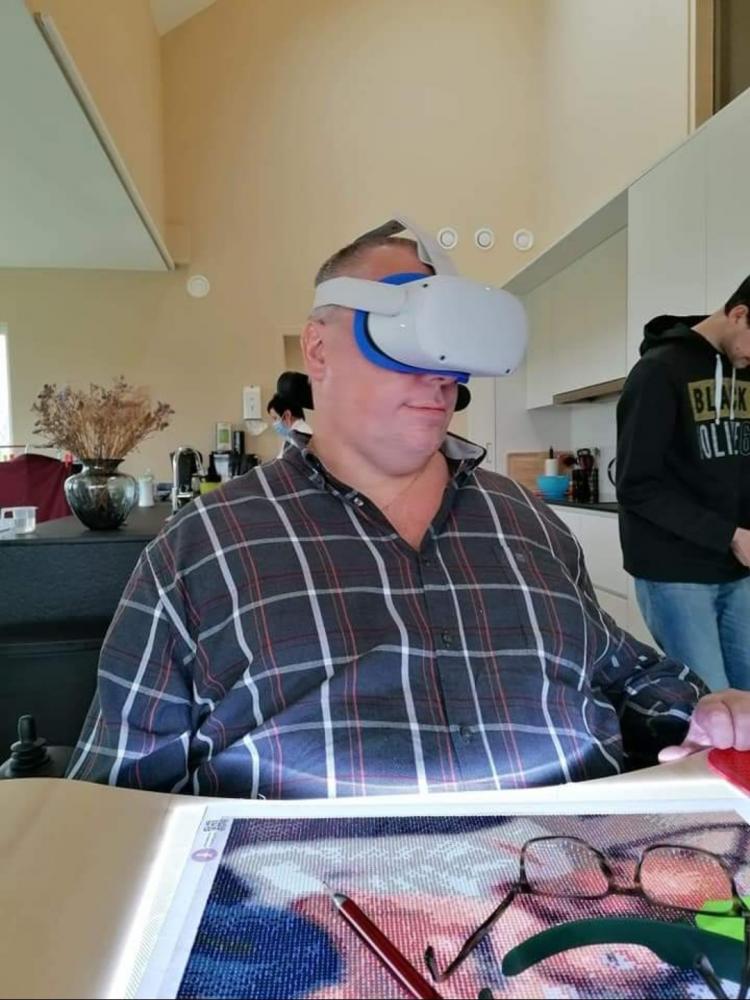 Kurt met VR-bril